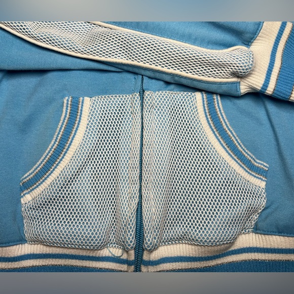 Kid’s Zip-up Hoodie - Picture 2 of 5